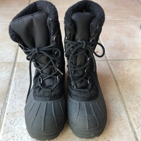 Sorel boots - Picture 2 of 4